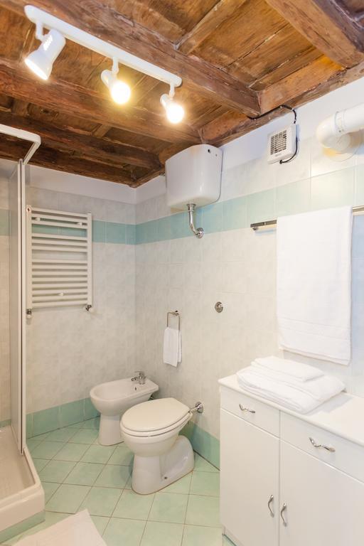 Maisonette Farnese Roma Habitación foto